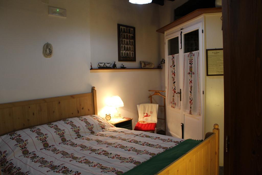 Il Tomolo Bed & Breakfast อาโญเน ห้อง รูปภาพ