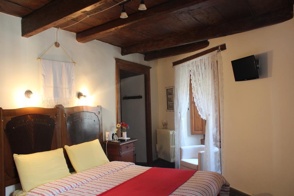 Il Tomolo Bed & Breakfast อาโญเน ภายนอก รูปภาพ