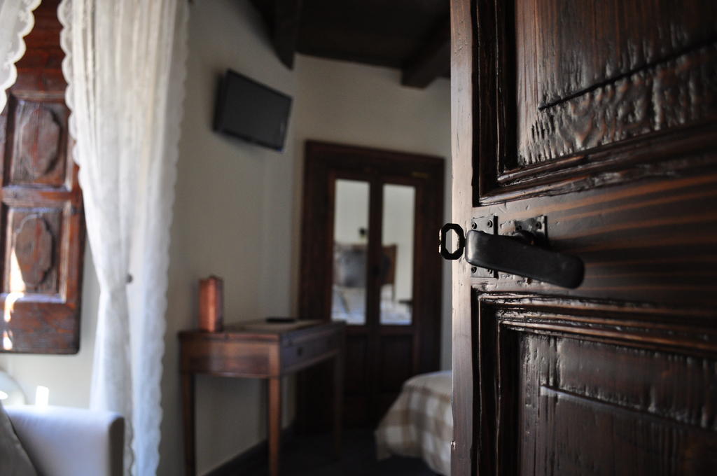 Il Tomolo Bed & Breakfast อาโญเน ห้อง รูปภาพ
